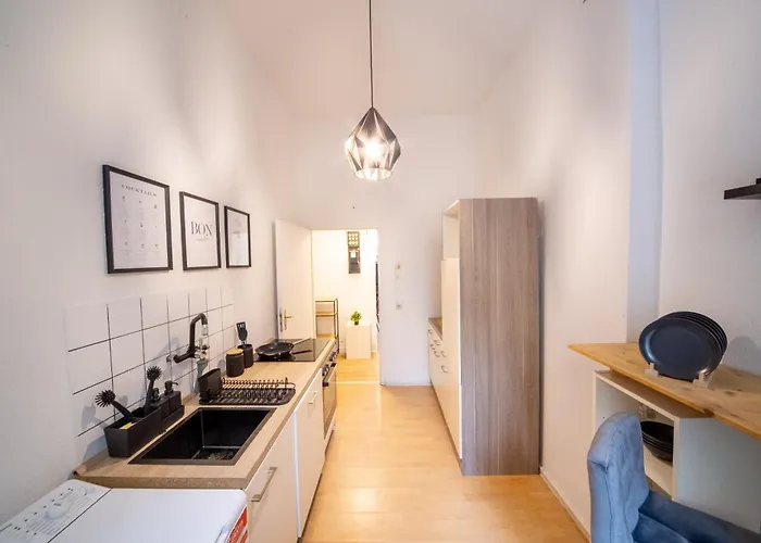 Apartamento Massagesessel, King-sized Bed, Billardtisch, 2 Couches *